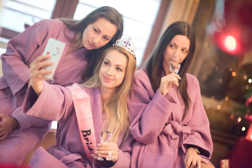bachelorette's having a spa day